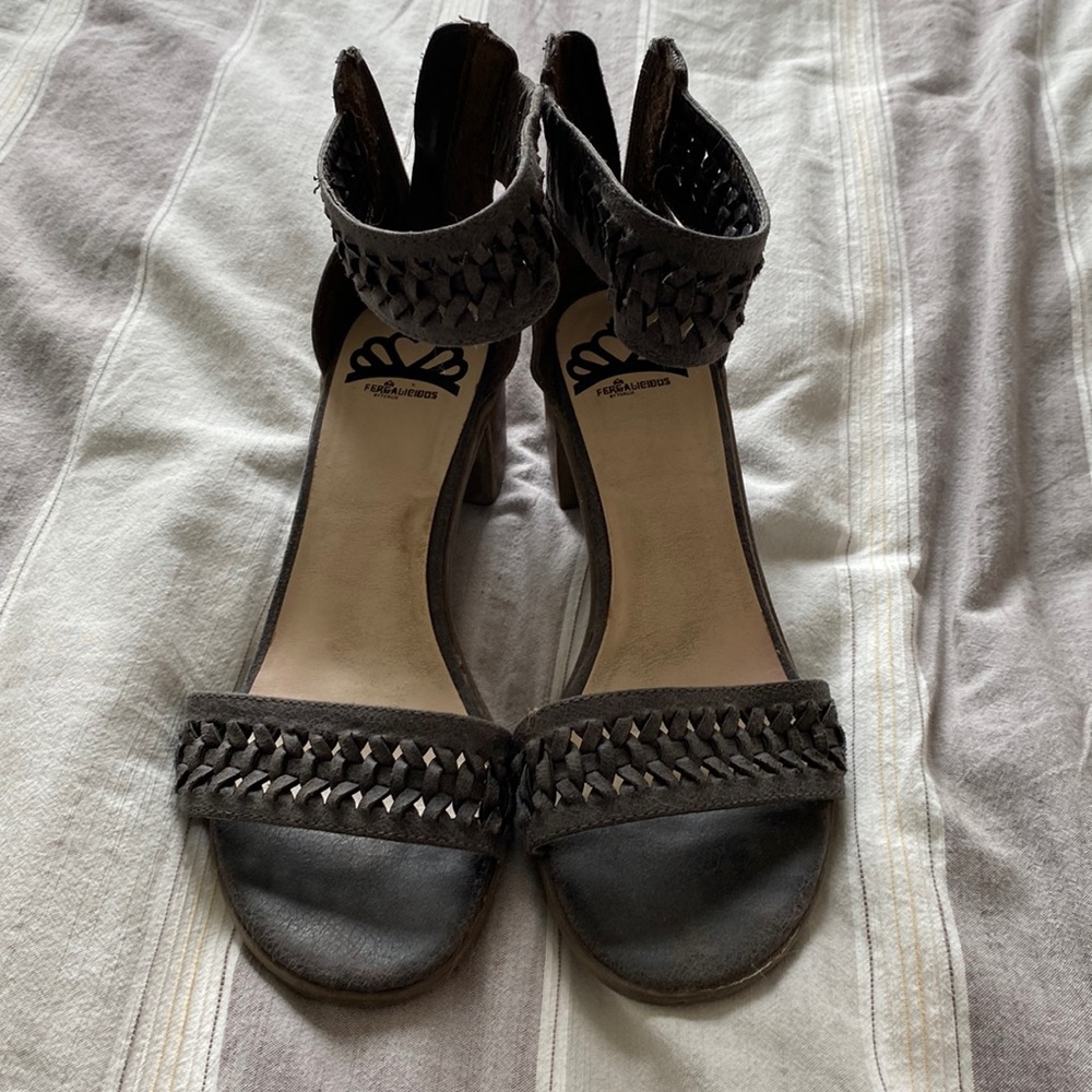 Cute and comfortable low heel ankle strap sandals.